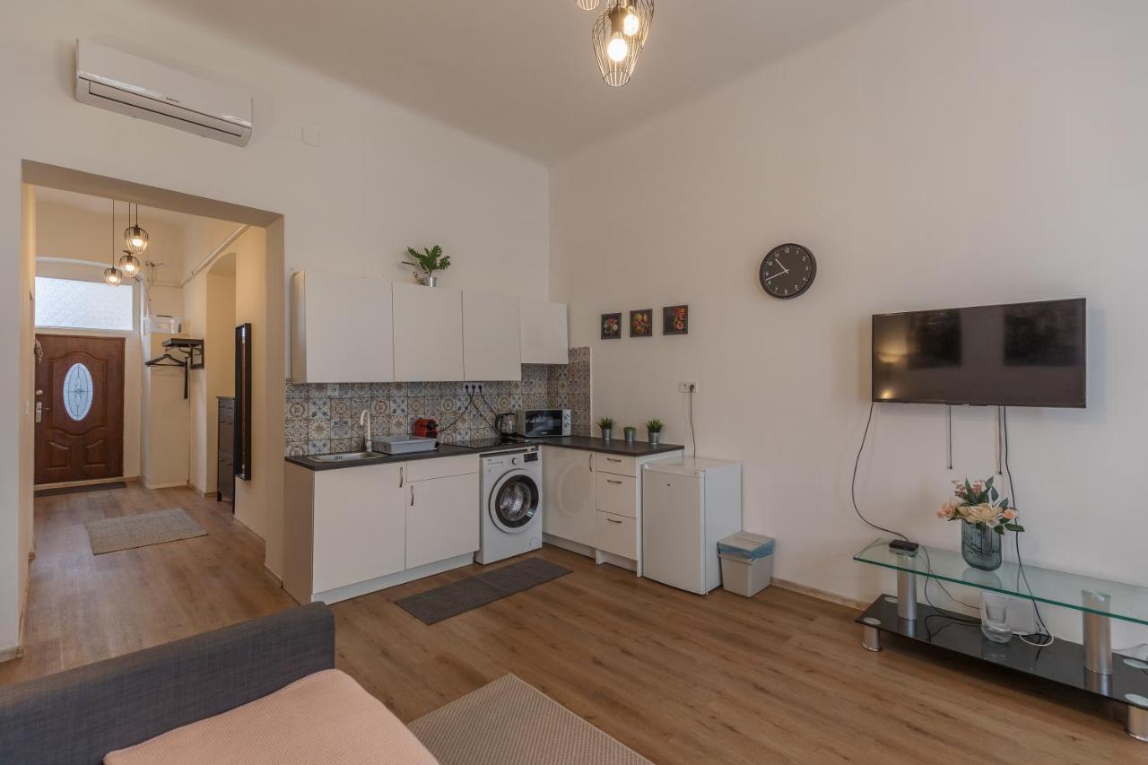 Emily's Lovely Place Apartman