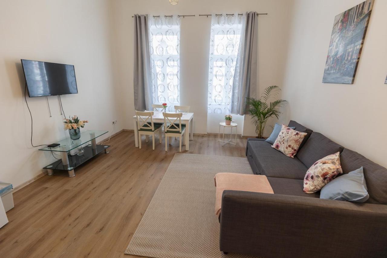 Emily's Lovely Place Apartman Budapest